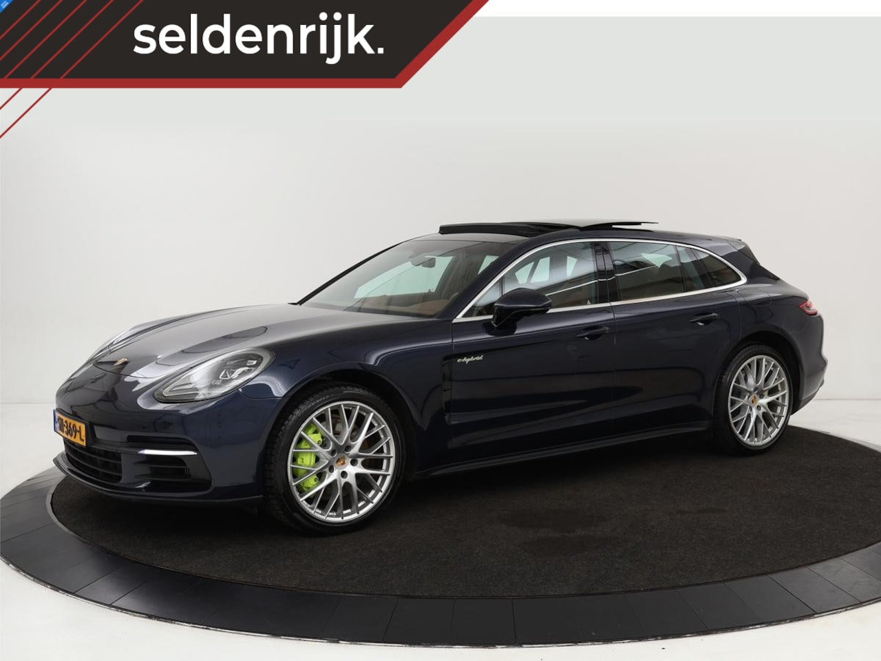 Porsche Panamera Sport Turismo - 2.9 4 E-Hybrid | Panoramadak | Burmester 3D | Stoelventilatie | LED Adaptief | 360 camera - AutoWereld.nl