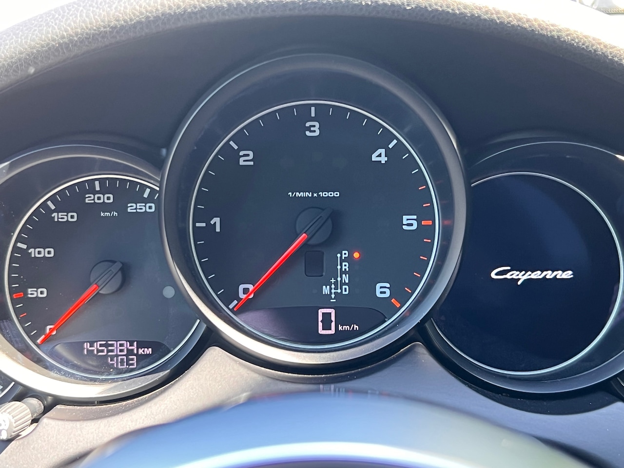 Porsche Cayenne - 3.0 D Platinum Edition GEHELE NIEUWE MOTOR - AutoWereld.nl