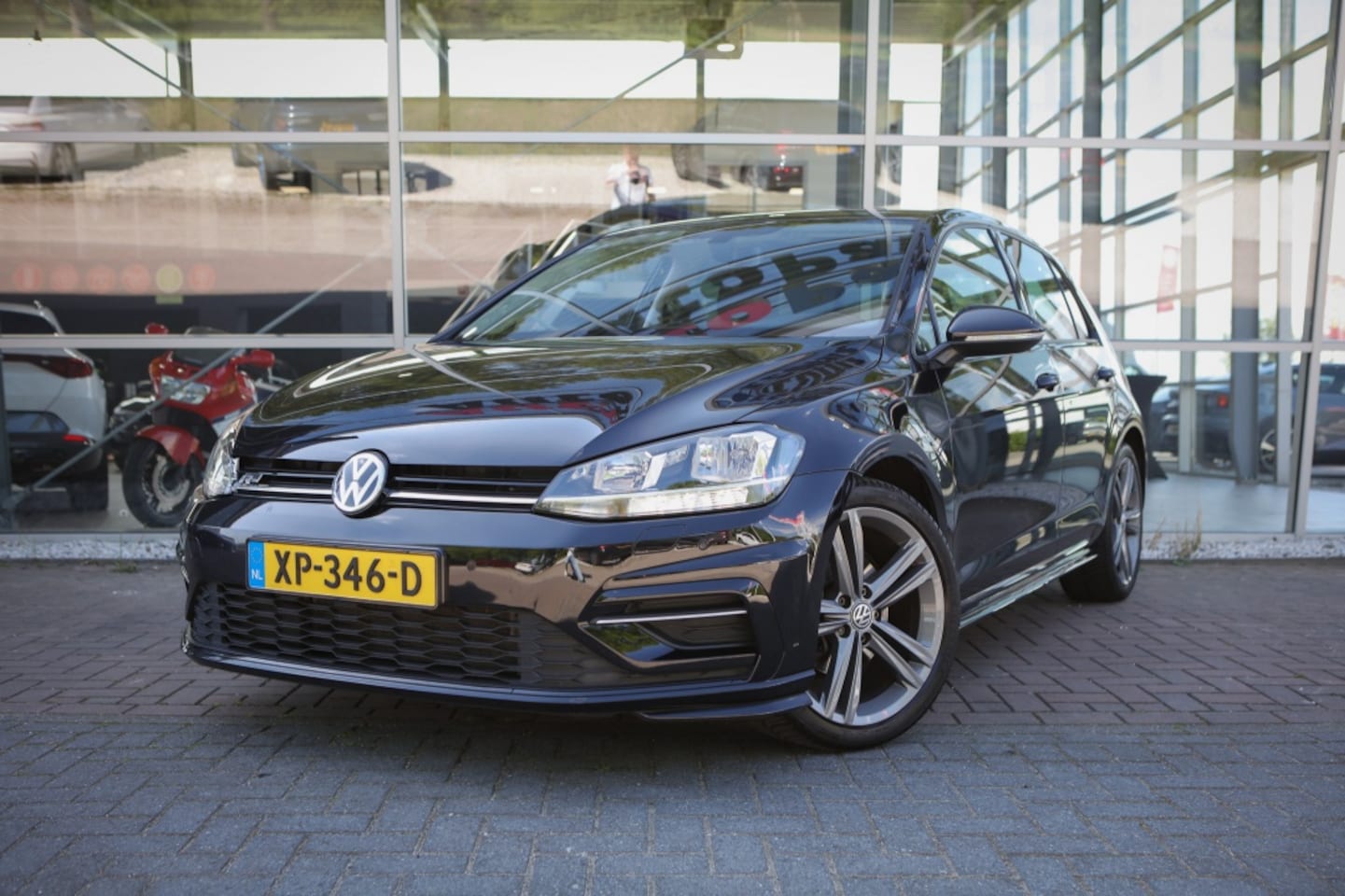 Volkswagen Golf - 1.4 TSI | R-line - AutoWereld.nl
