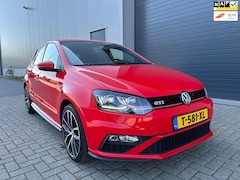 Volkswagen Polo - 1.8 TSI GTI AUT CLIMA PDC 2015