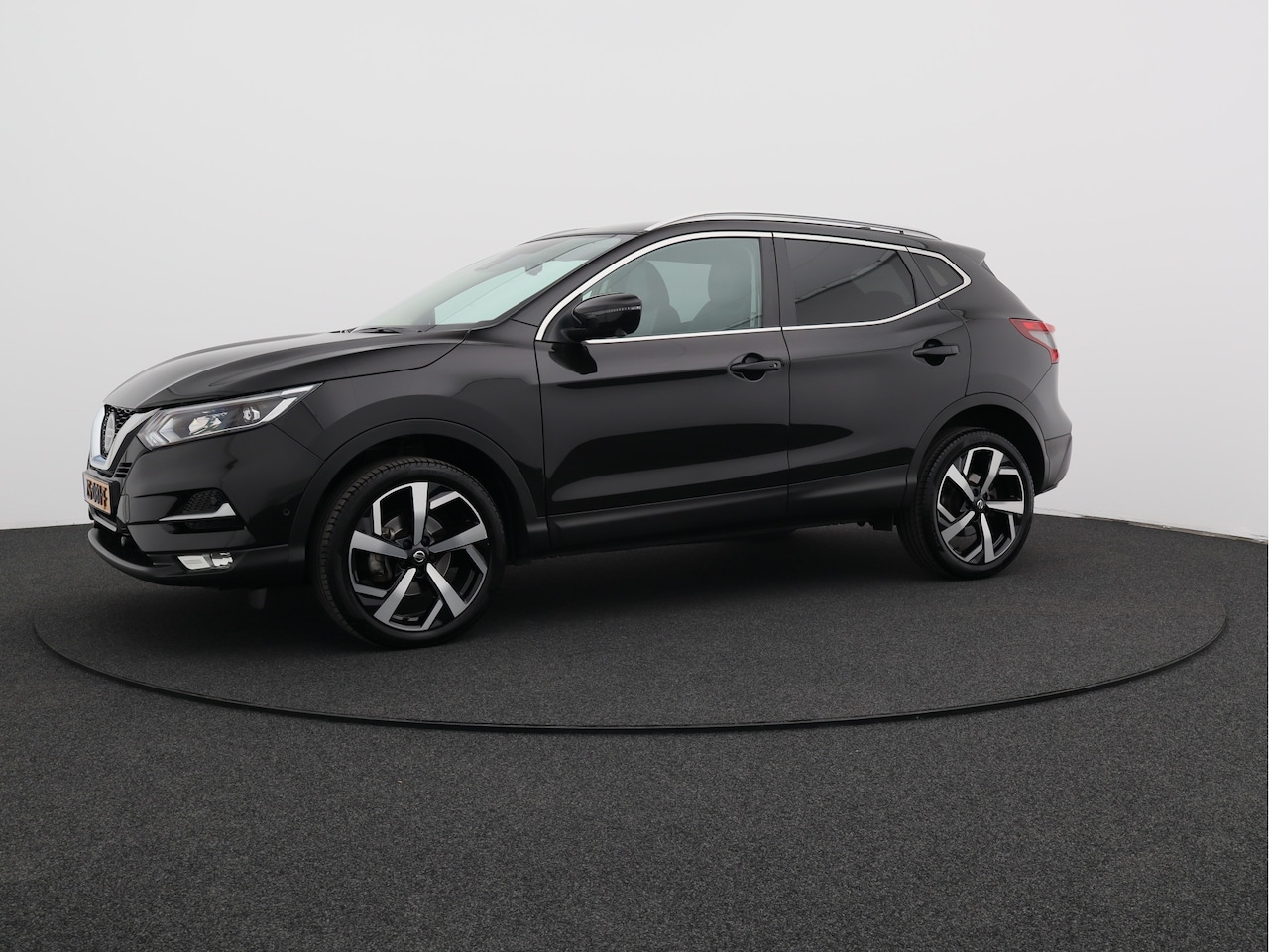 Nissan Qashqai - 1.3 DIG-T Tekna/ lage km/ zeer mooi! - AutoWereld.nl