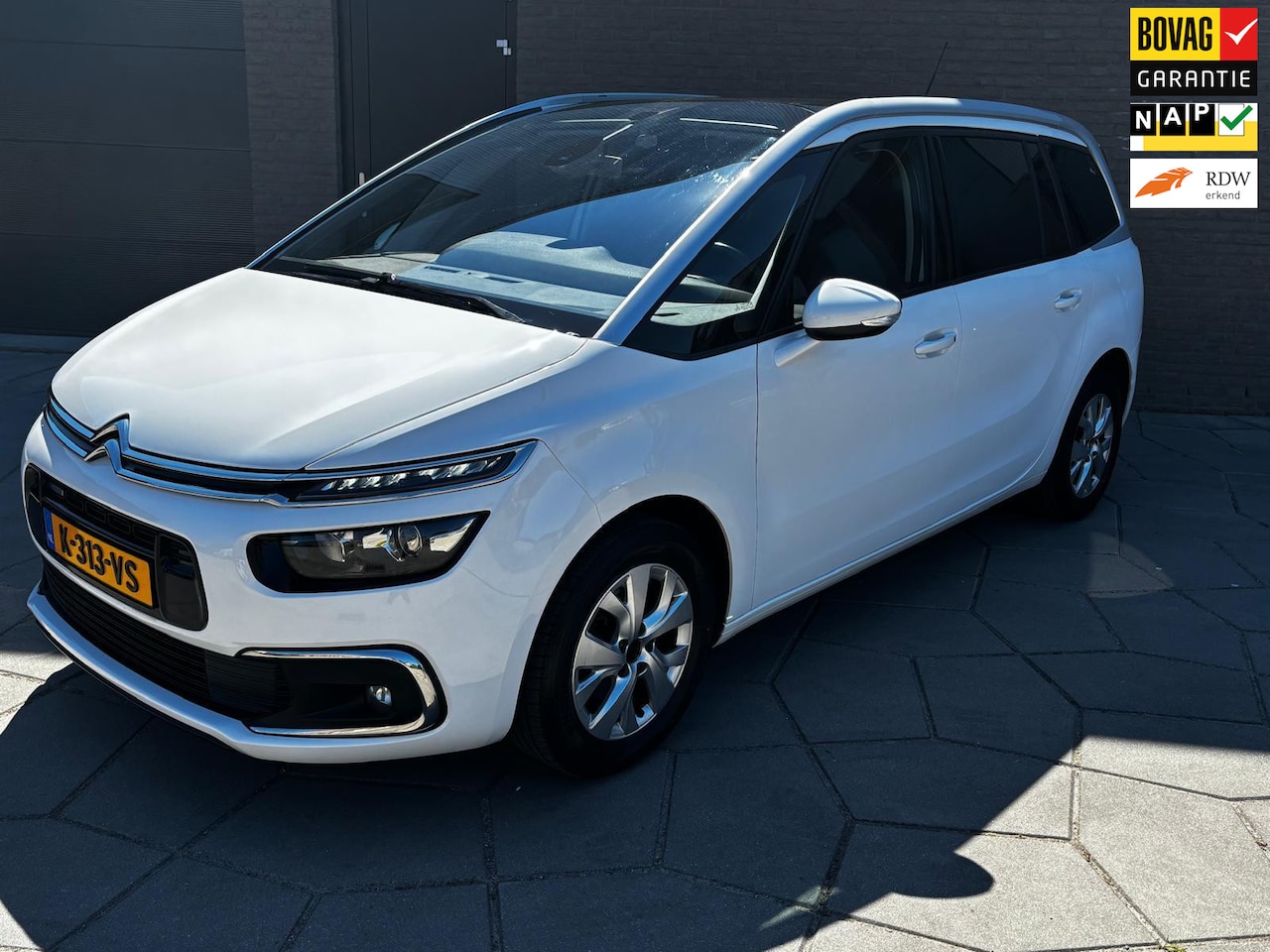Citroën Grand C4 Picasso - 1.2 PureTech Live|AUTOMAAT|PANO-dak electrisch|stoelverw+Massage|All-Season banden - AutoWereld.nl