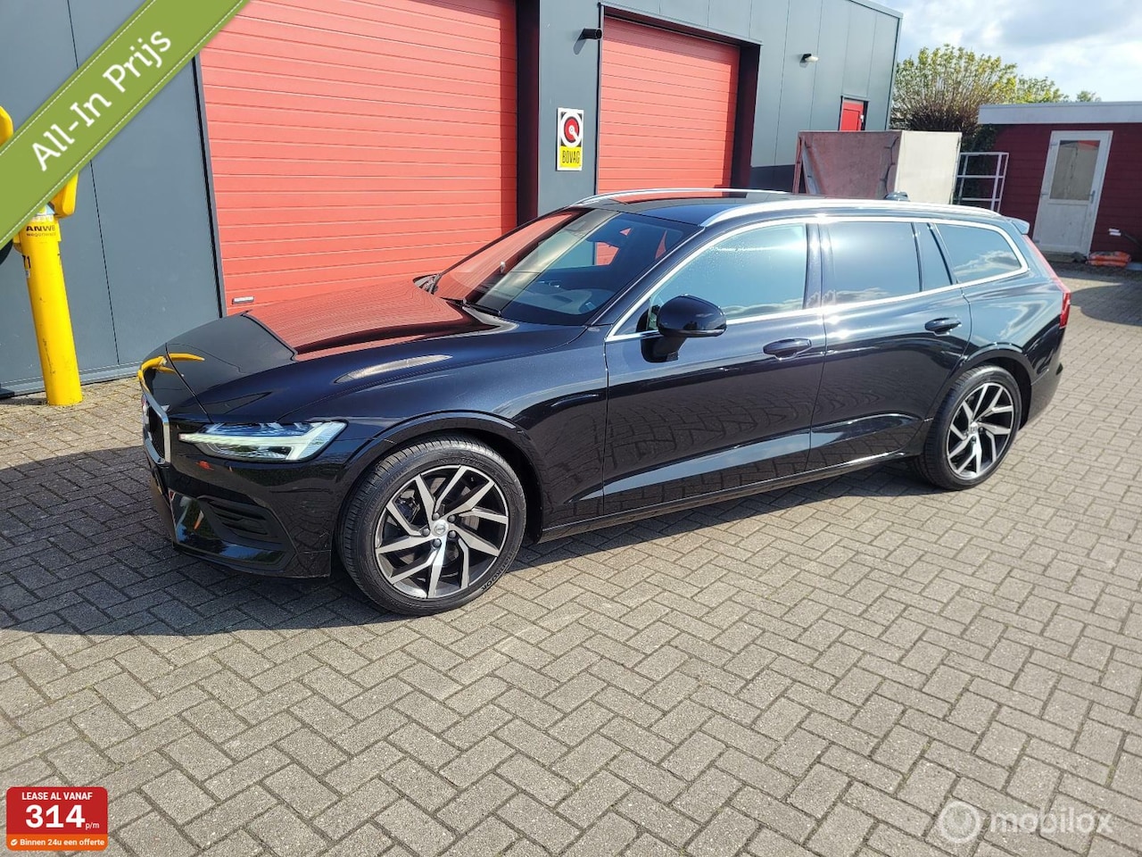 Volvo V60 - 2.0 T5 Momentum Pro 2.0 T5 Momentum Pro, Leer, android auto etc. 2019 - AutoWereld.nl