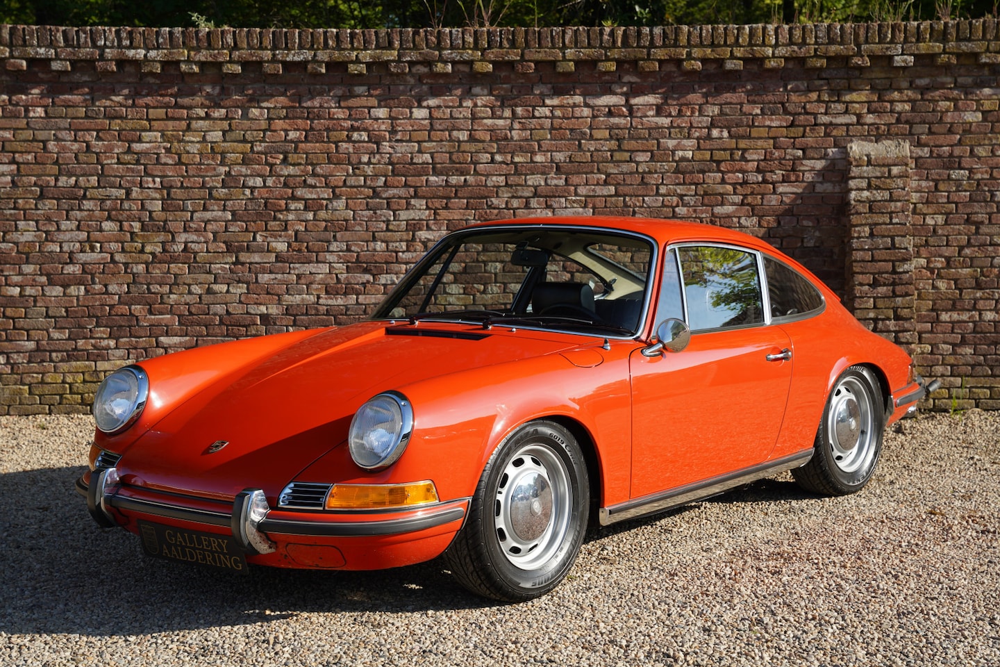 Porsche 911 - 911T 2.2 Coupe "First paint" In the first lacquer/paint after measurement, Complete with t - AutoWereld.nl