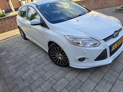 Ford Focus - 1.0 EcoBoost Titanium st line