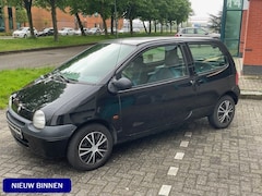 Renault Twingo - 1.2 Comfort | KM 124715| NW APK t/m 09/05/2026 El.Ramen & El.Spiegels Bellen is sneller te