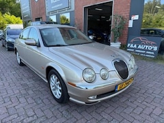 Jaguar S-type - 3.0 V6 Executive AUT, Leer, nieuwstaat, navi