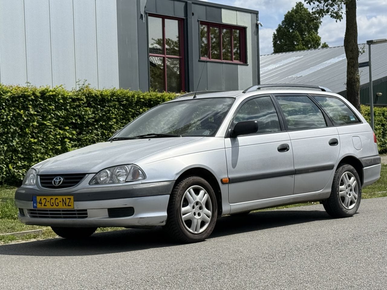 Toyota Avensis - 1.8-16V AIRCO - AutoWereld.nl