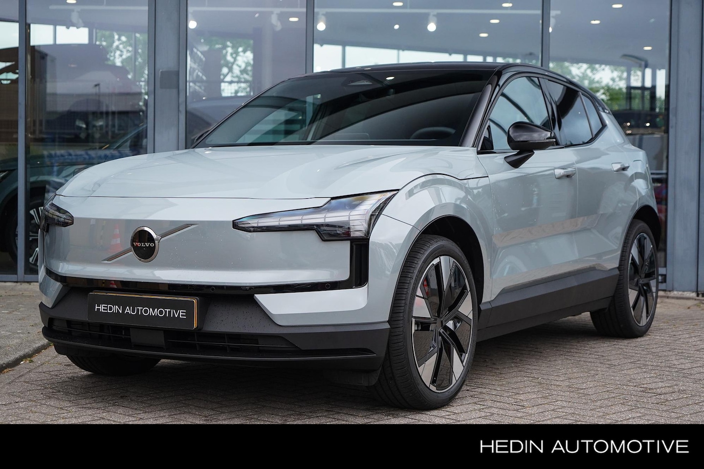 Volvo EX30 - Single Motor Extended Range Plus 69 kWh - AutoWereld.nl