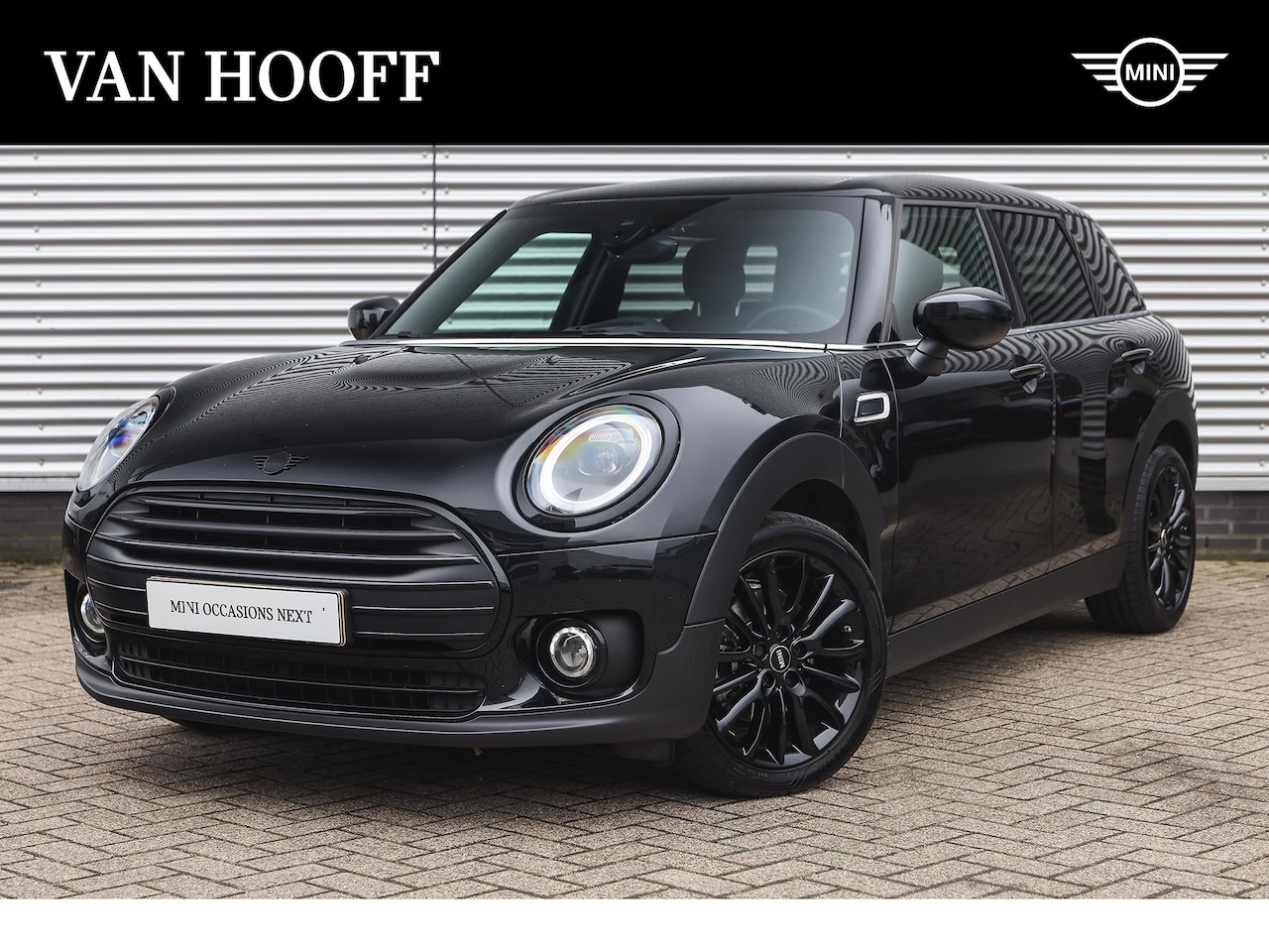 MINI Clubman - Cooper Automaat / Achteruitrijcamera / Comfortstoelen / Stoelverwarming / LED / Comfort Ac - AutoWereld.nl