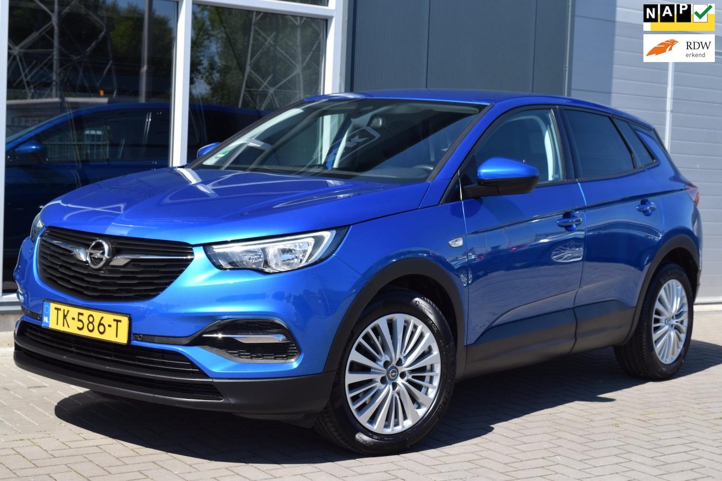 Opel Grandland X - 1.2 Turbo Online Edition | Navi | Clima | Cruise | NAP + APK 8-2026 ! - AutoWereld.nl