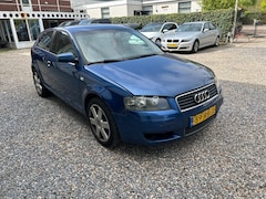 Audi A3 - 2.0 FSI Attraction