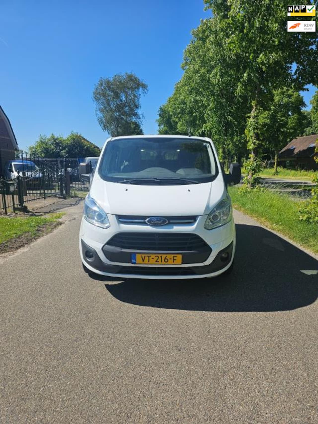 Ford Transit Custom - 270 2.2 TDCI L1H1 DUBBELE CABINE BOUWJAAR 2016 - AutoWereld.nl