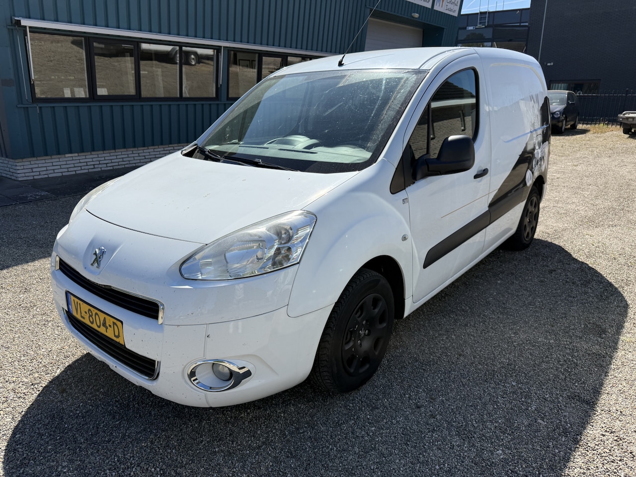 Peugeot Partner - 122 1.6 HDI L1 XT Profit +. Airco,lage km !! - AutoWereld.nl