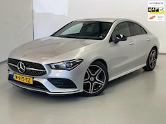 Mercedes-Benz CLA-Klasse - 180 AMG Night Edition / NL-auto / Sfeerverlichting