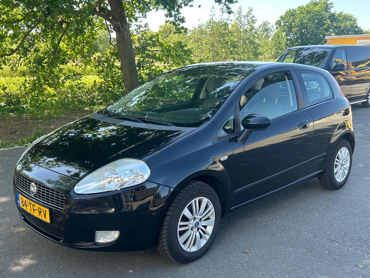 Fiat Grande Punto - 1.4 Edizion! Airco! 203.000km! Bj 08-2006! - AutoWereld.nl