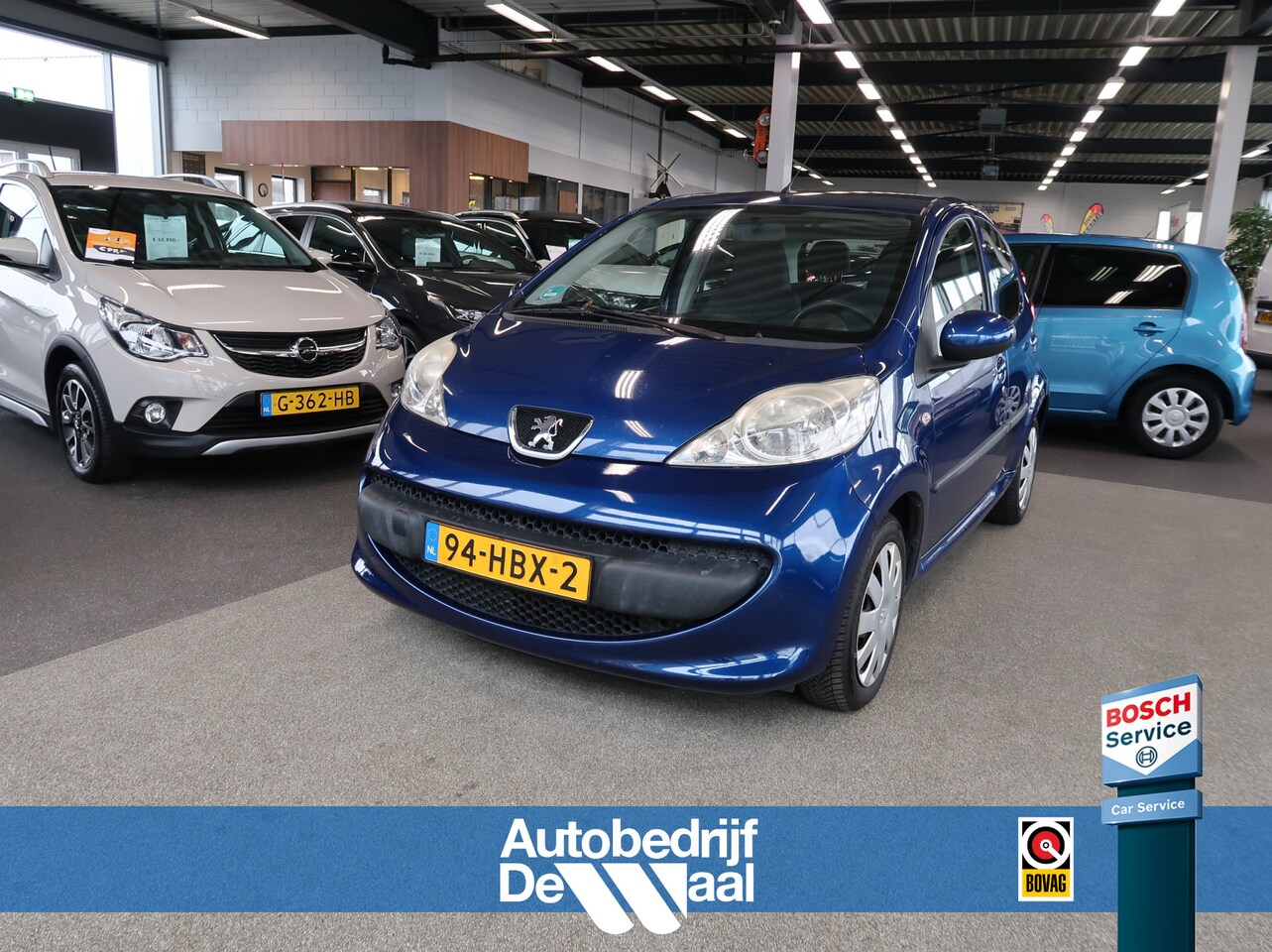 Peugeot 107 - 1.0 12v XS 5-drs. AIRCO/ALL SEASONS - AutoWereld.nl