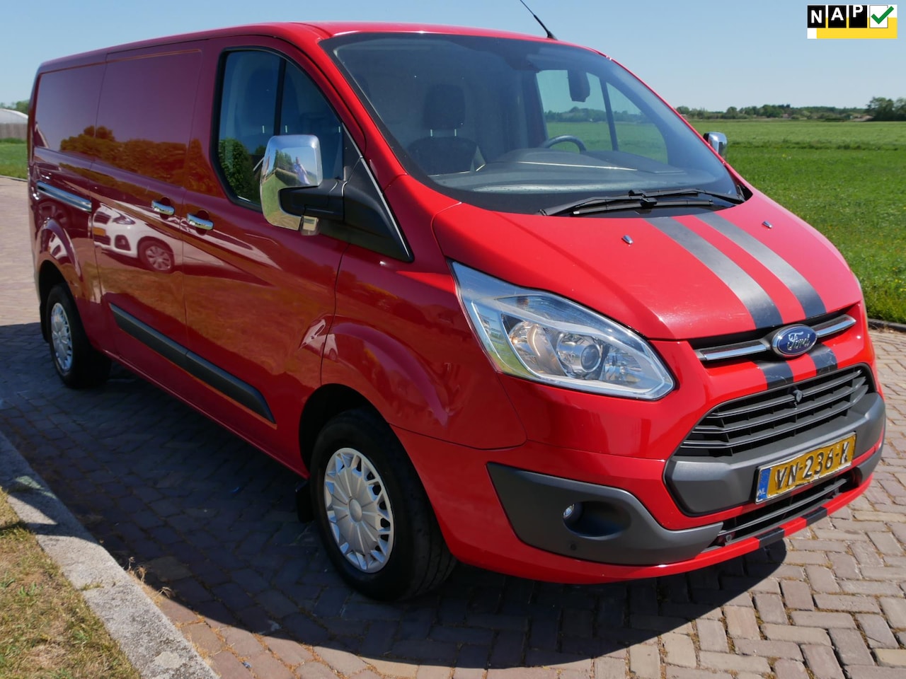 Ford Transit Custom - 290 2.2 TDCI L2H1 2XDOOR AC 92kW 3-SEATS ** 4999 EX BTW ** - AutoWereld.nl