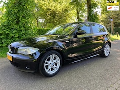 BMW 1-serie - 118i Business Line 5 Deurs Airco, ELEK. RAMEN EN MEER ZEER MOOI