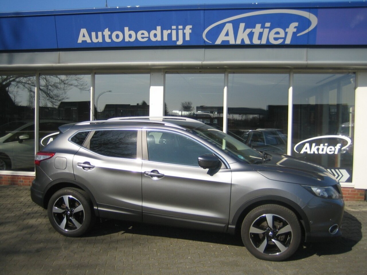 Nissan Qashqai - 1.6 Tekna 1.6 TEKNA - AutoWereld.nl