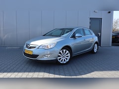 Opel Astra - 1.4 Turbo Cosmo | Clima | Led | Pdc | Audio | Netjes