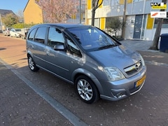 Opel Meriva - Nieuw APK / parkeersensoren achter / Airco / Leuke auto