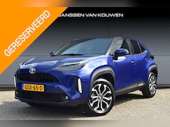 Toyota Yaris Cross - 1.5 Hybrid Dynamic Team Deutschland / Stuur-Stoelverwarming / Camera / Carplay