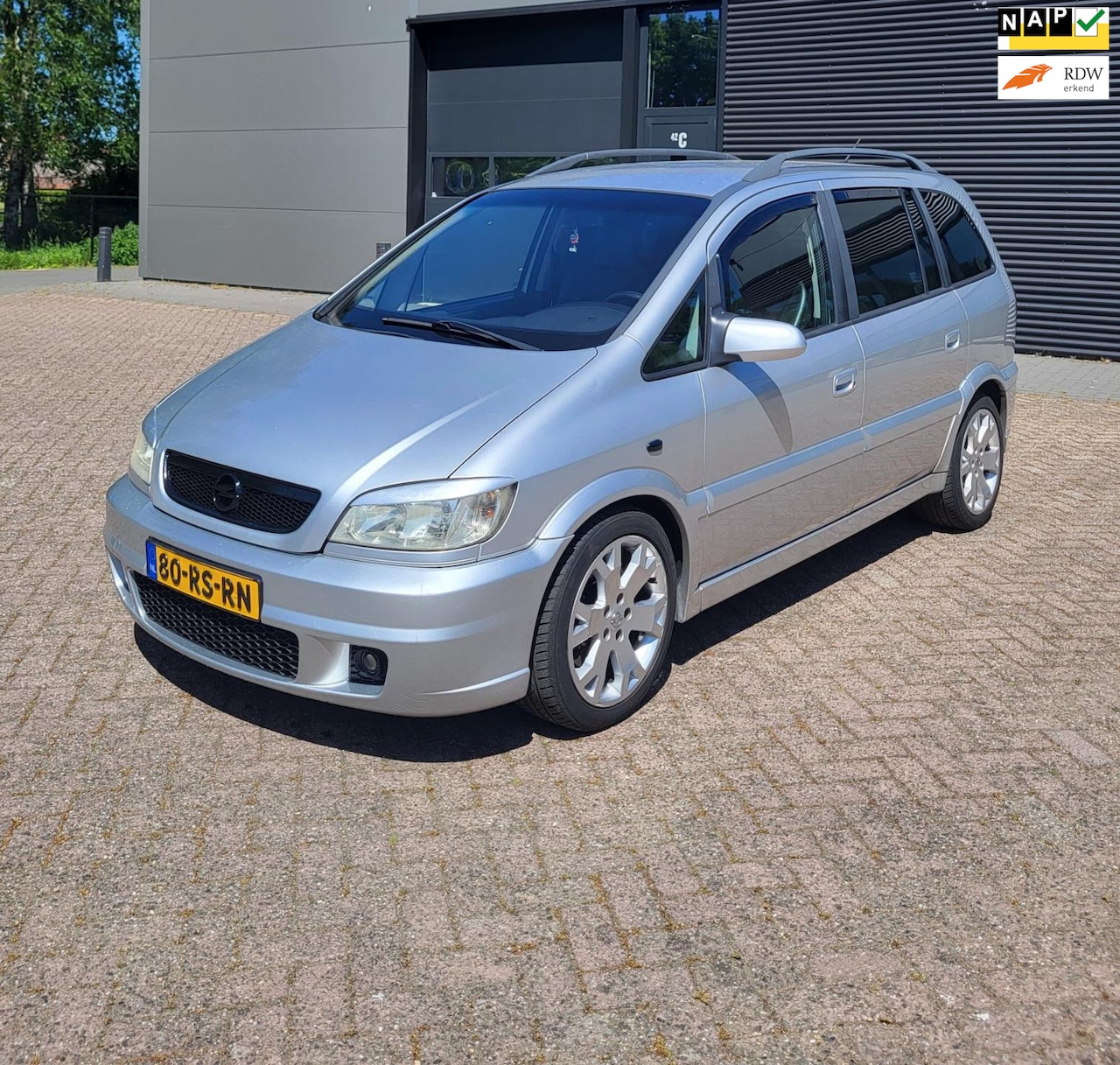 Opel Zafira - 2.0-16V OPC 2002,7pers,Airco,Recaro! - AutoWereld.nl
