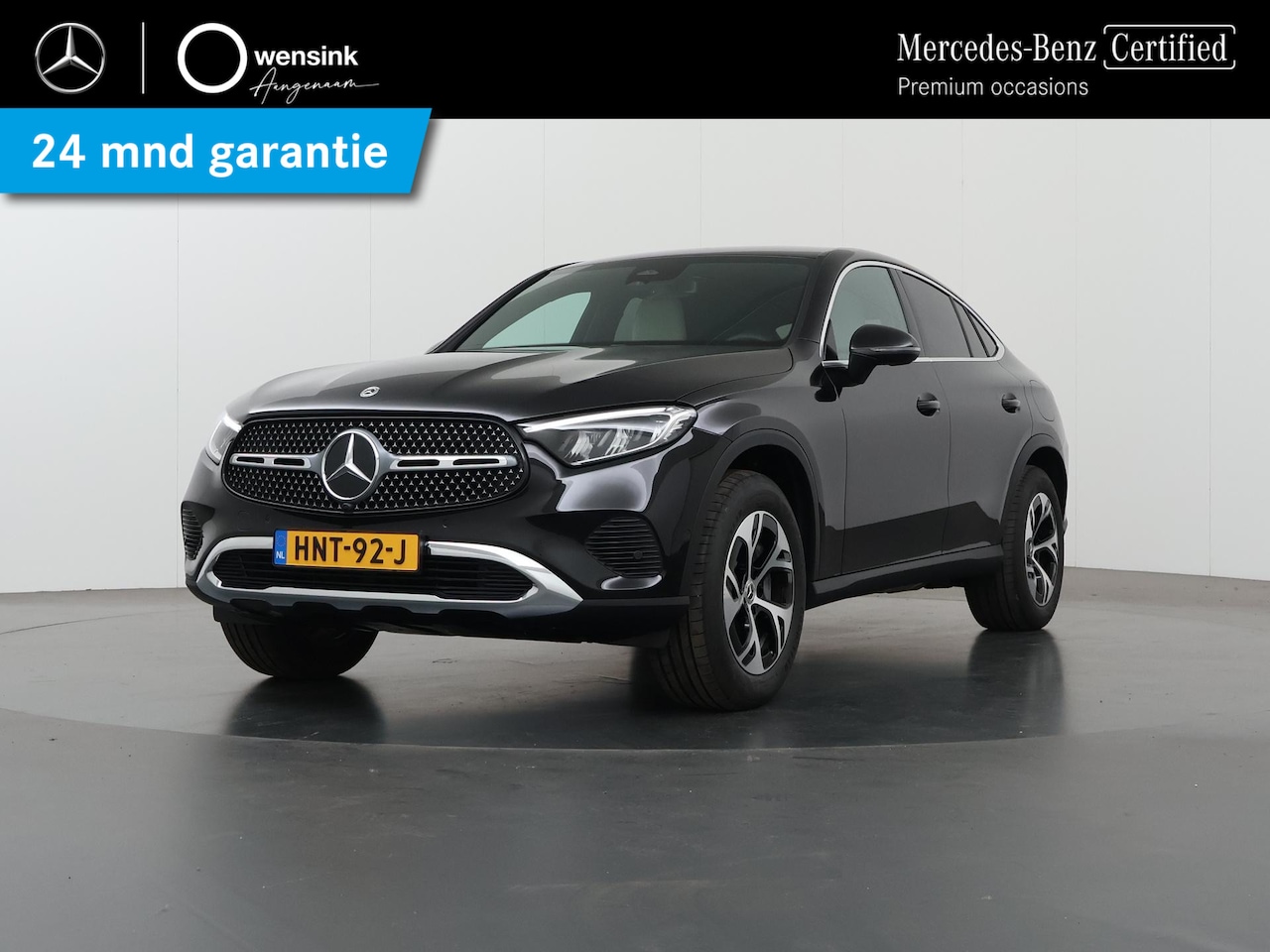 Mercedes-Benz GLC-klasse Coupé - 300e 4MATIC Luxury Line | Beige bekleding | Trekhaak | Distronic  |  Verwarmd stuur | - AutoWereld.nl