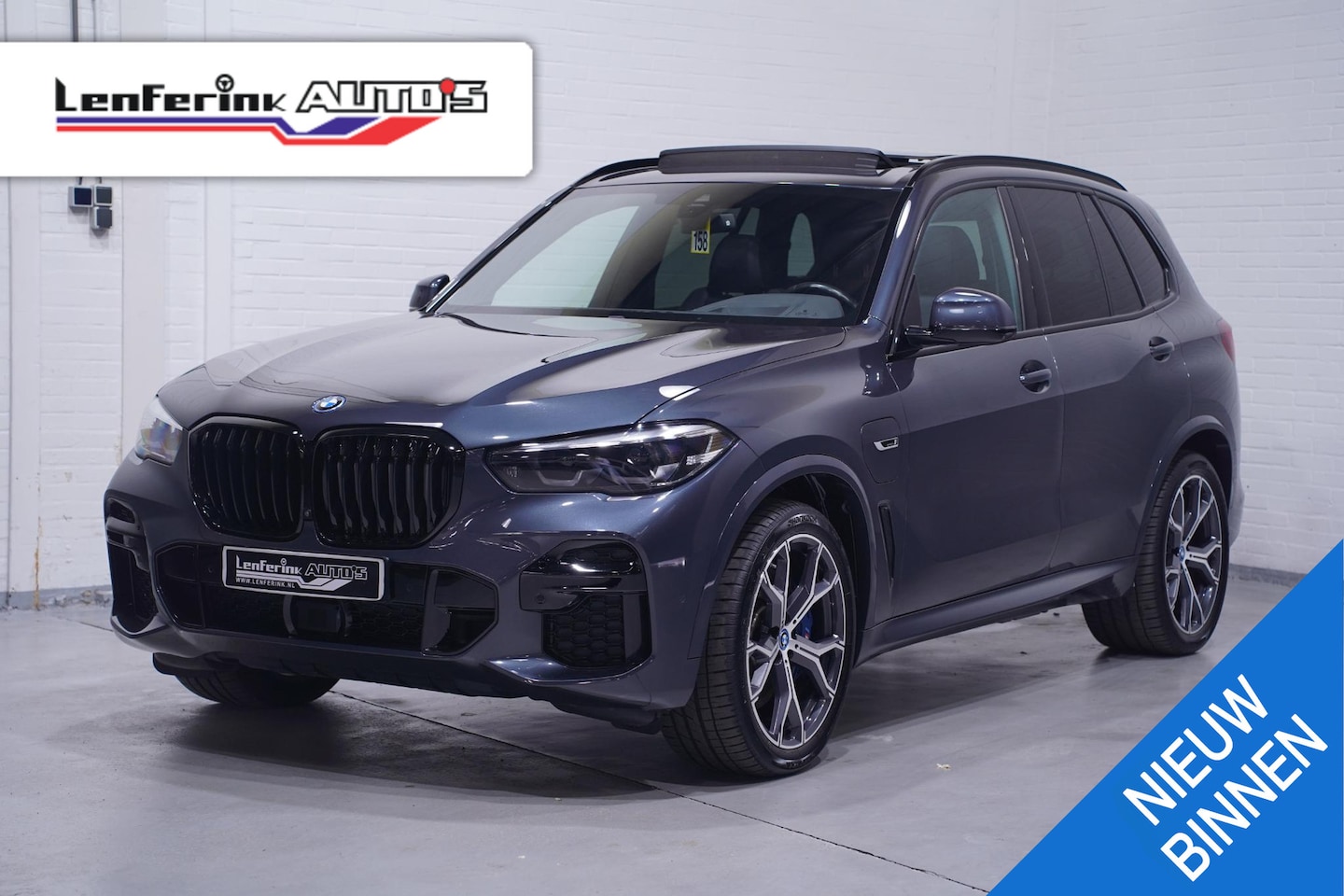 BMW X5 - xDrive45e M Sport Head-up Luchtvering v+a Softclose Apple Carplay Camera 360 Trekhaak 1e E - AutoWereld.nl