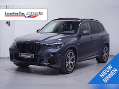 BMW X5 - xDrive45e M Sport Head-up Luchtvering v+a Softclose Apple Carplay Camera 360 Trekhaak 1e E
