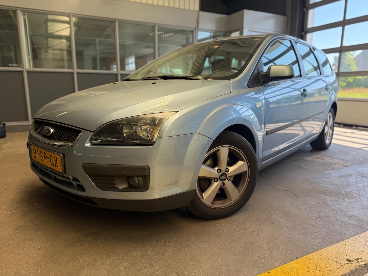 Ford Focus Wagon - 1.6-16V Futura | Airco | LMV | Cruise | - AutoWereld.nl