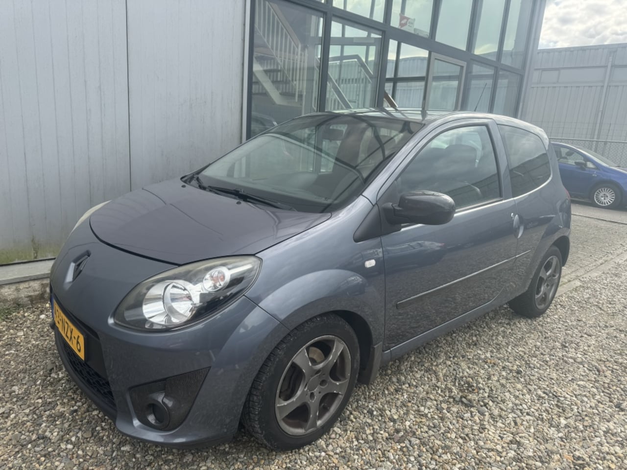 Renault Twingo - 1.2-16V Authentique 1.2-16V Authentique | Nieuwe APK - AutoWereld.nl