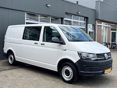 Volkswagen Transporter - 2.0 TDI L2H1 DC Airco Cruise control Trekhaak 2200kg trekgewicht Achterruitrij camera Euro