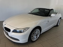 BMW Z4 Roadster - SDrive23i Introduction AUTOMAAT AIRCO NAVI CRUISE LEER HARDTOP VELGEN FLIPPERS LAGE KM ORG