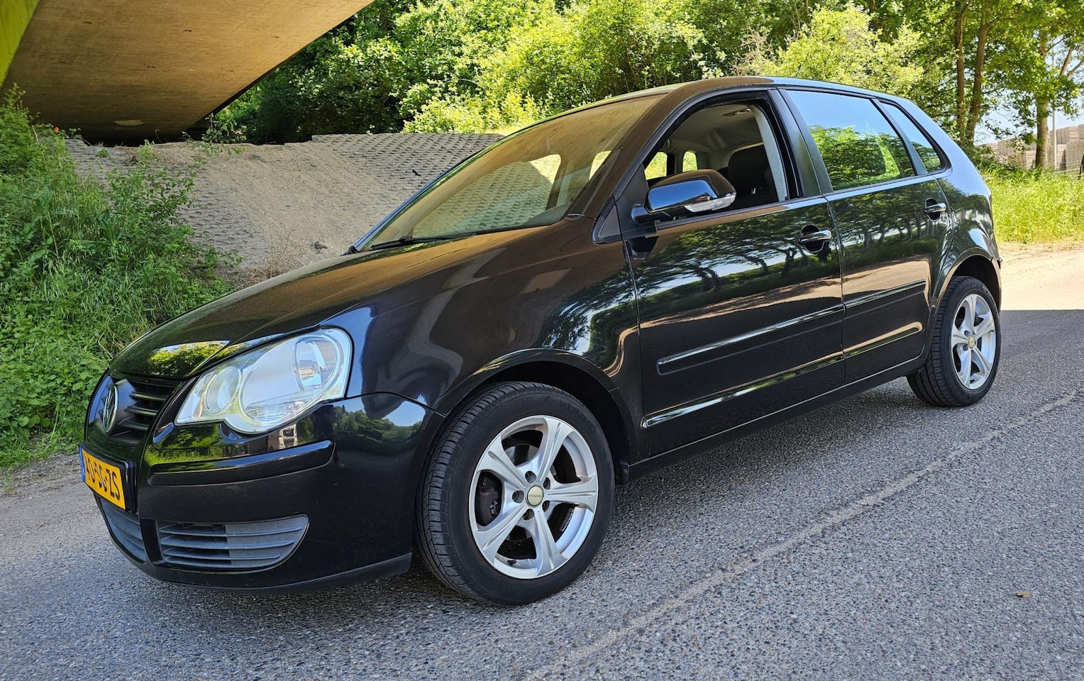 Volkswagen Polo - 1.4-16V 04-03-2026 APK ! 5 Deurs ! Airco ! - AutoWereld.nl