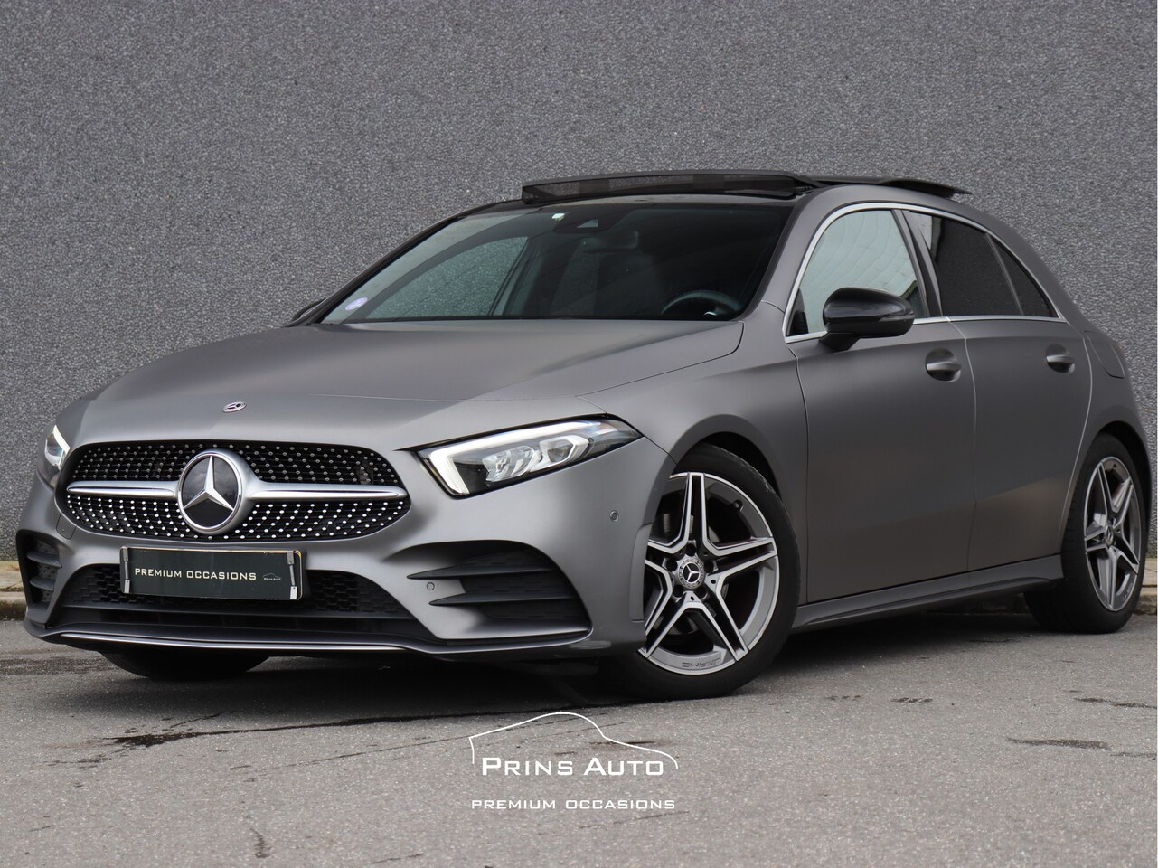 Mercedes-Benz A-klasse - 200 AMG |MOUNTAIN GRAY MATT|PANO|CAMERA|CRUISE|STOELVERW| - AutoWereld.nl