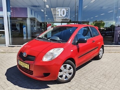 Toyota Yaris - 1.3 VVTi Terra | Airco | Goed Onderhouden |