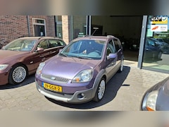 Ford Fiesta - 1.6-16V Futura XL