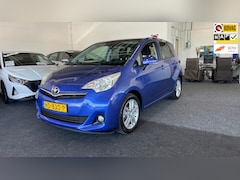 Toyota Verso S - 1.3 VVT-i Aspiration, Automaat, Airco, Camera, Panorama dak, Lichtmetaal, Trekhaak