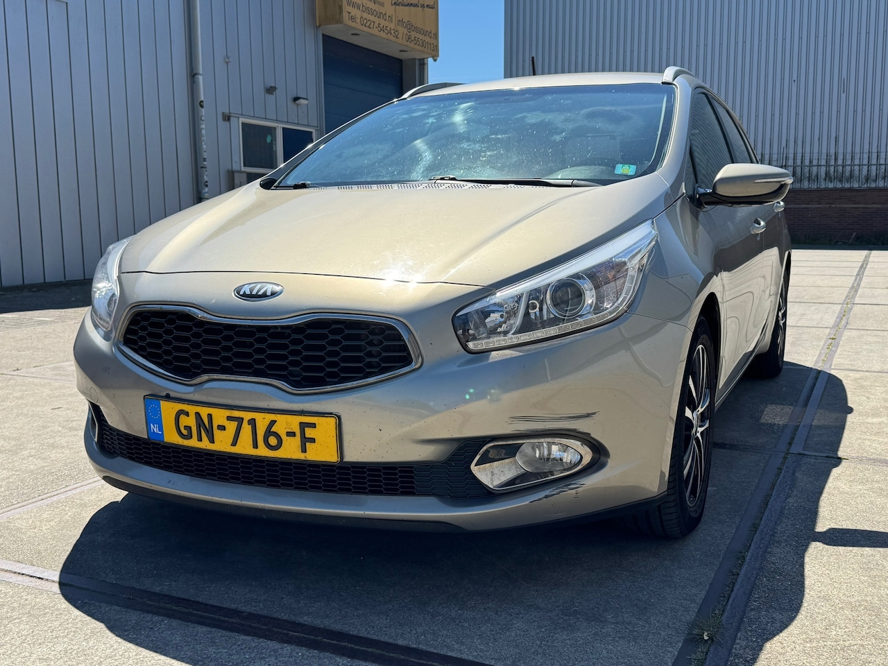 Kia Cee'd Sportswagon - 1.6 CRDi Plus Pack 1.6 CRDi Plus Pack - AutoWereld.nl