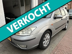 Ford Focus Wagon - 1.6-16V Futura Navi Clima Leer Nette Auto