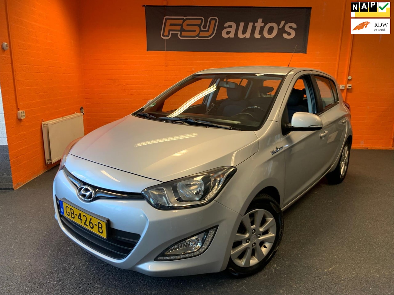 Hyundai i20 - 1.2i i-Deal / AIRCO / NAP / APK TOT 22-04-2026 - AutoWereld.nl