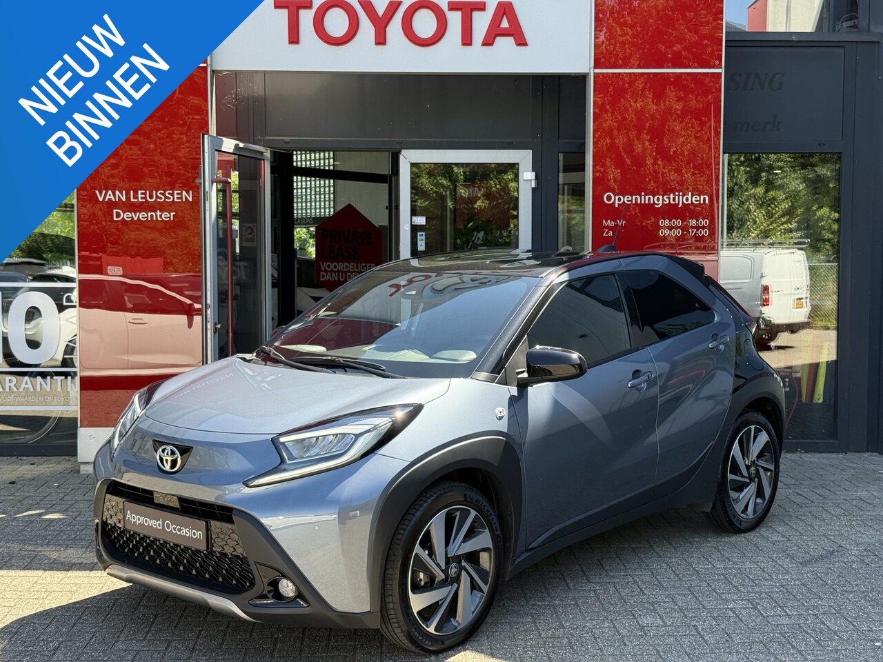 Toyota Aygo X - 1.0 VVT-i S-CVT Envy APPLE/ANDOID AUTO STOEL VERWARMING LM LED - AutoWereld.nl