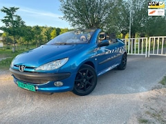 Peugeot 206 CC - 1.6-16V Cabrio/Airco/Nieuwe APK