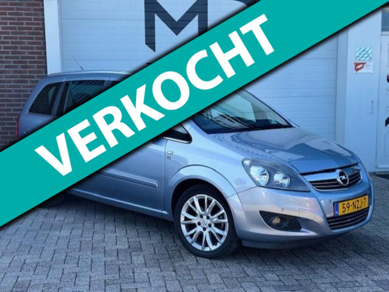 Opel Zafira - 1.8 111 years Edition 7 personen / Navigatie - AutoWereld.nl