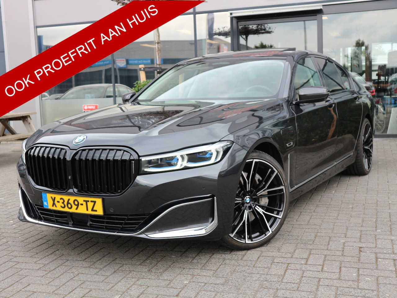 BMW 7-serie - 745e High Exec. SCHUIFDAK LASER HEAD UP 48180 KM - AutoWereld.nl
