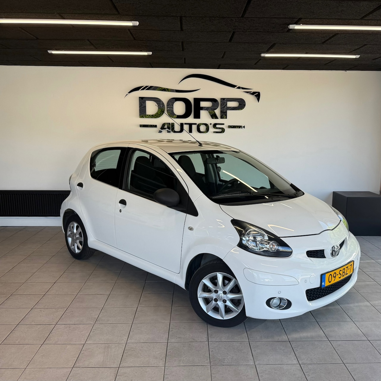 Toyota Aygo - 1.0-12V Now 1.0-12V Now - AutoWereld.nl