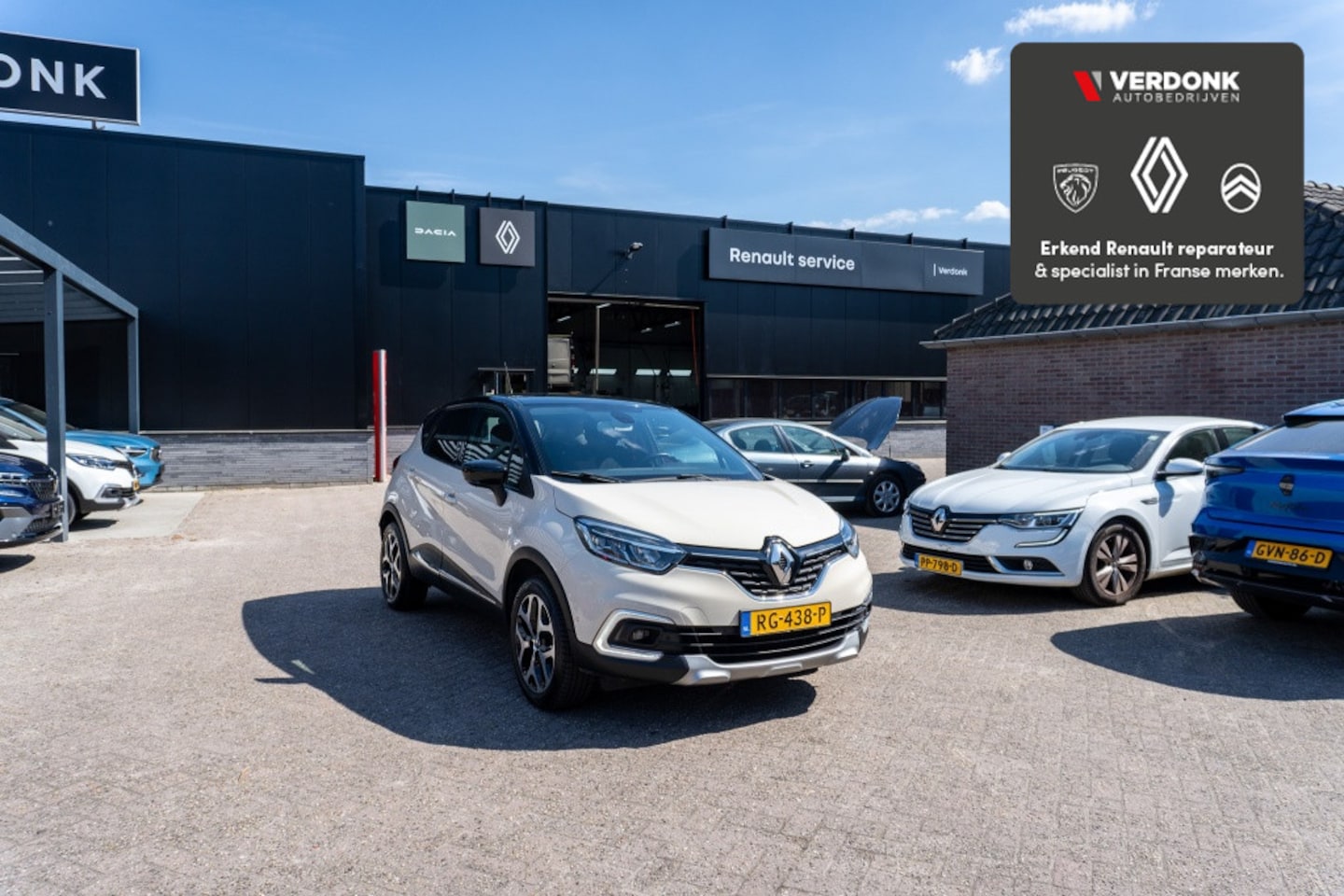 Renault Captur - 1.2 TCe Intens | trekhaak | camera - AutoWereld.nl