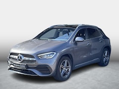 Mercedes-Benz GLA-Klasse - 250 e AMG | Panoramadak